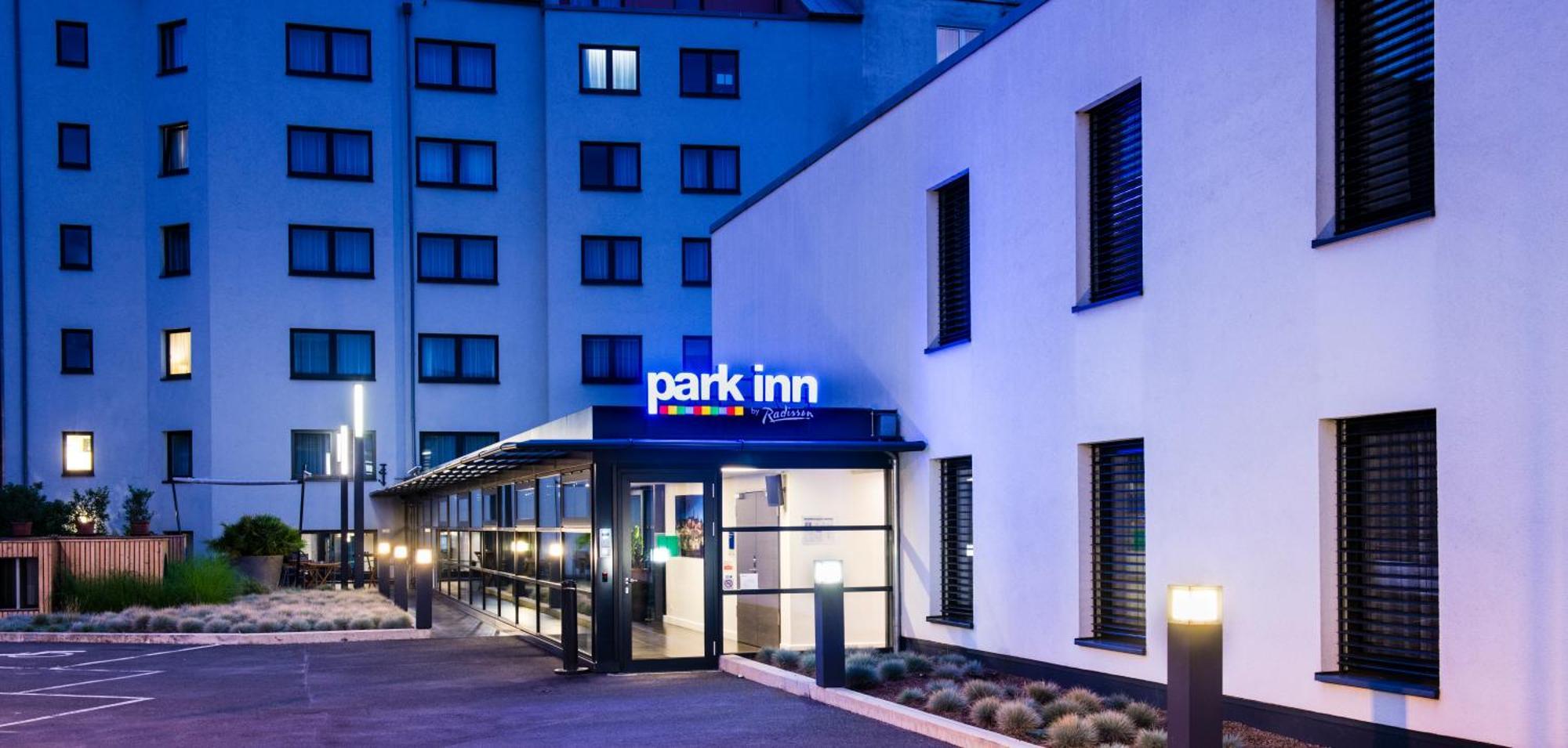 Park Inn By Radisson Luxembourg City Екстер'єр фото